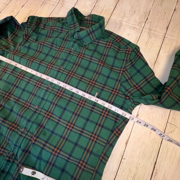 Eddie Bauer Classic Fit Flannel Shirt Men's Size Large Green Plaid Long Sleeve - Picture 8 of 10